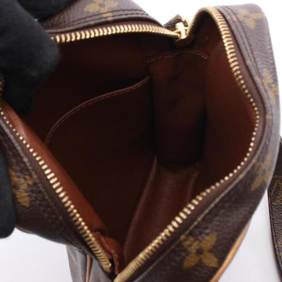 LOUIS VUITTON Brown Monogram Leather Shoulder Bag - Picture 3 of 8